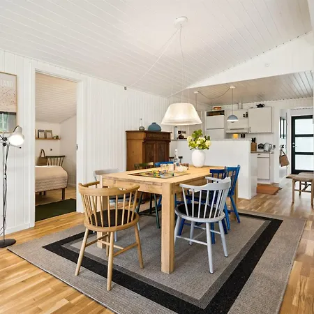 Semesterbostad Santuzza - 3-9km From The Sea By Interhome