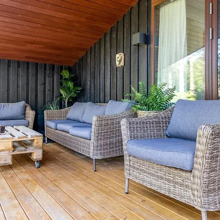 Santuzza - 3-9km From The Sea By Interhome *